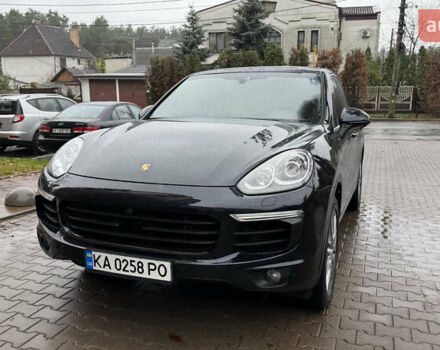 Черный Порше Каен, объемом двигателя 2.97 л и пробегом 138 тыс. км за 35500 $, фото 1 на Automoto.ua