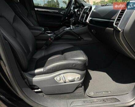 Чорний Порше Cayenne, об'ємом двигуна 3.6 л та пробігом 150 тис. км за 22900 $, фото 30 на Automoto.ua