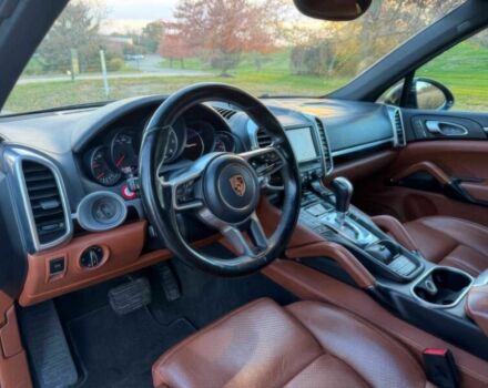 Черный Порше Каен, объемом двигателя 3.6 л и пробегом 74 тыс. км за 10000 $, фото 10 на Automoto.ua