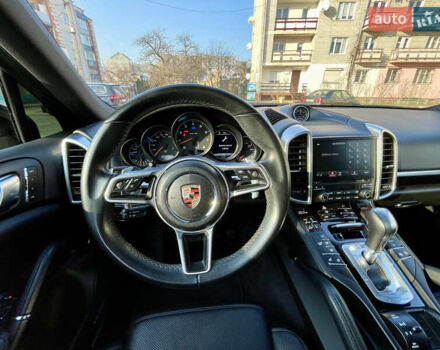 Черный Порше Каен, объемом двигателя 3.6 л и пробегом 120 тыс. км за 34200 $, фото 17 на Automoto.ua