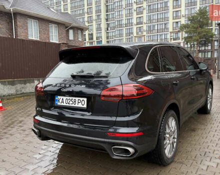 Черный Порше Каен, объемом двигателя 2.97 л и пробегом 138 тыс. км за 35500 $, фото 5 на Automoto.ua