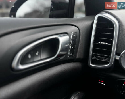 Черный Порше Каен, объемом двигателя 3.6 л и пробегом 100 тыс. км за 26500 $, фото 5 на Automoto.ua