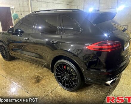 Чорний Порше Cayenne, об'ємом двигуна 3 л та пробігом 170 тис. км за 37000 $, фото 3 на Automoto.ua