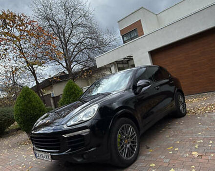Черный Порше Каен, объемом двигателя 3 л и пробегом 140 тыс. км за 25900 $, фото 85 на Automoto.ua