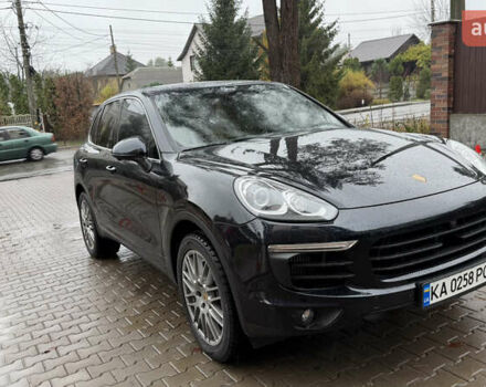 Черный Порше Каен, объемом двигателя 2.97 л и пробегом 138 тыс. км за 35500 $, фото 2 на Automoto.ua