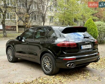 Черный Порше Каен, объемом двигателя 3 л и пробегом 140 тыс. км за 25900 $, фото 83 на Automoto.ua
