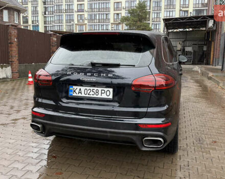 Черный Порше Каен, объемом двигателя 2.97 л и пробегом 138 тыс. км за 35500 $, фото 6 на Automoto.ua