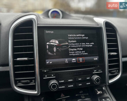 Черный Порше Каен, объемом двигателя 3.6 л и пробегом 100 тыс. км за 26500 $, фото 17 на Automoto.ua