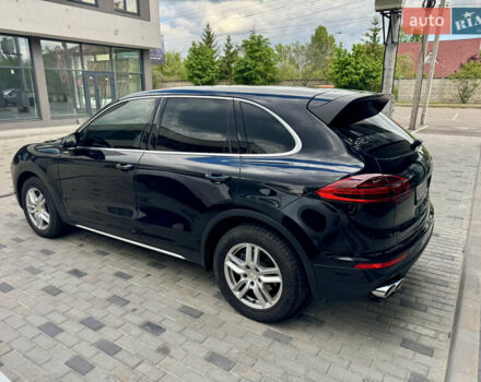 Чорний Порше Cayenne, об'ємом двигуна 2.97 л та пробігом 157 тис. км за 28900 $, фото 2 на Automoto.ua