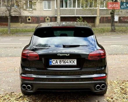 Черный Порше Каен, объемом двигателя 3 л и пробегом 140 тыс. км за 25900 $, фото 82 на Automoto.ua