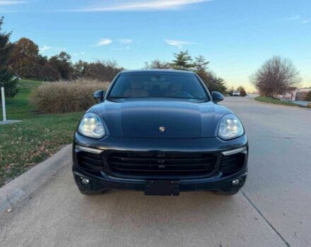 Черный Порше Каен, объемом двигателя 3.6 л и пробегом 74 тыс. км за 10000 $, фото 1 на Automoto.ua