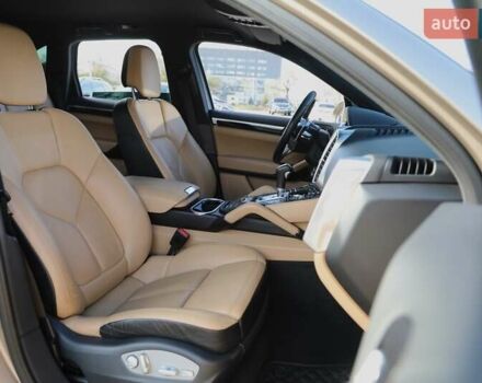 Чорний Порше Cayenne, об'ємом двигуна 3.6 л та пробігом 85 тис. км за 31000 $, фото 9 на Automoto.ua