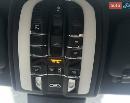 Черный Порше Каен, объемом двигателя 3.6 л и пробегом 100 тыс. км за 26500 $, фото 16 на Automoto.ua