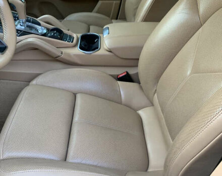 Черный Порше Каен, объемом двигателя 2.97 л и пробегом 194 тыс. км за 31300 $, фото 29 на Automoto.ua