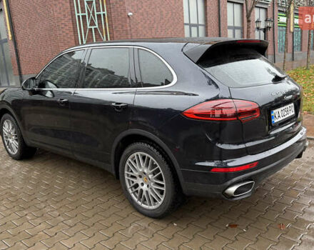 Черный Порше Каен, объемом двигателя 2.97 л и пробегом 138 тыс. км за 35500 $, фото 9 на Automoto.ua