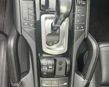 Чорний Порше Cayenne, об'ємом двигуна 3.6 л та пробігом 155 тис. км за 29999 $, фото 9 на Automoto.ua