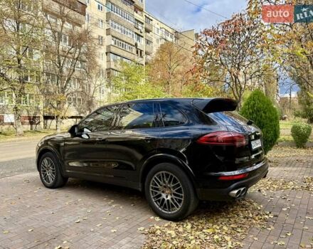Черный Порше Каен, объемом двигателя 3 л и пробегом 140 тыс. км за 25900 $, фото 4 на Automoto.ua