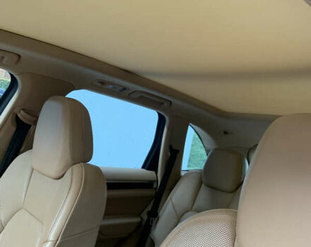 Черный Порше Каен, объемом двигателя 2.97 л и пробегом 194 тыс. км за 31300 $, фото 11 на Automoto.ua