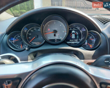 Чорний Порше Cayenne, об'ємом двигуна 4.13 л та пробігом 202 тис. км за 42000 $, фото 18 на Automoto.ua