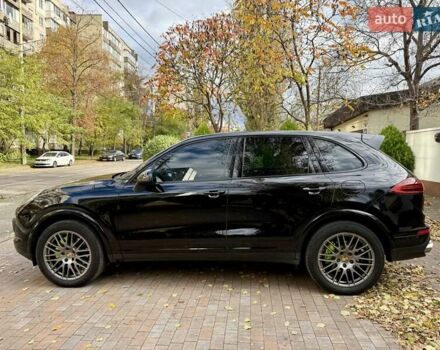 Черный Порше Каен, объемом двигателя 3 л и пробегом 140 тыс. км за 25900 $, фото 3 на Automoto.ua