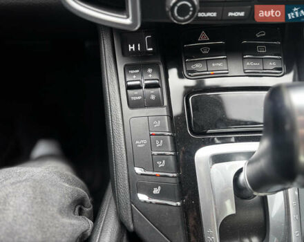 Черный Порше Каен, объемом двигателя 3.6 л и пробегом 100 тыс. км за 26500 $, фото 13 на Automoto.ua