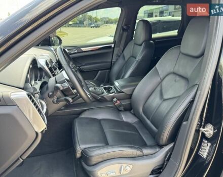Чорний Порше Cayenne, об'ємом двигуна 3.6 л та пробігом 150 тис. км за 22900 $, фото 9 на Automoto.ua