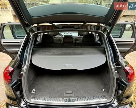 Черный Порше Каен, объемом двигателя 3 л и пробегом 140 тыс. км за 25900 $, фото 33 на Automoto.ua