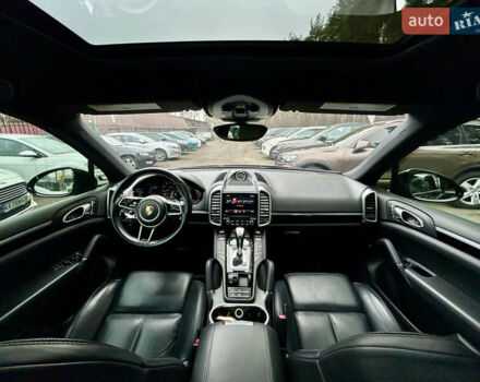 Чорний Порше Cayenne, об'ємом двигуна 3.6 л та пробігом 172 тис. км за 31500 $, фото 29 на Automoto.ua