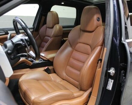 Черный Порше Каен, объемом двигателя 3.6 л и пробегом 132 тыс. км за 25500 $, фото 9 на Automoto.ua