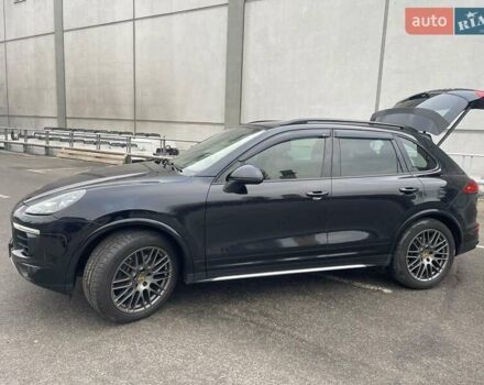 Чорний Порше Cayenne, об'ємом двигуна 3.6 л та пробігом 58 тис. км за 50000 $, фото 12 на Automoto.ua