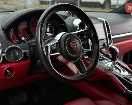 Чорний Порше Cayenne, об'ємом двигуна 3.6 л та пробігом 210 тис. км за 37999 $, фото 17 на Automoto.ua