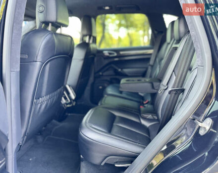 Чорний Порше Cayenne, об'ємом двигуна 3.6 л та пробігом 88 тис. км за 49999 $, фото 23 на Automoto.ua