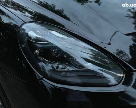 Чорний Порше Cayenne, об'ємом двигуна 3.6 л та пробігом 152 тис. км за 29990 $, фото 2 на Automoto.ua