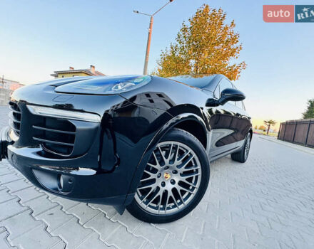 Черный Порше Каен, объемом двигателя 2.97 л и пробегом 131 тыс. км за 37999 $, фото 12 на Automoto.ua