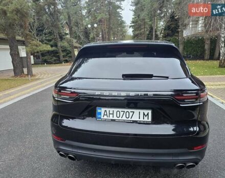 Черный Порше Каен, объемом двигателя 3 л и пробегом 170 тыс. км за 50000 $, фото 1 на Automoto.ua