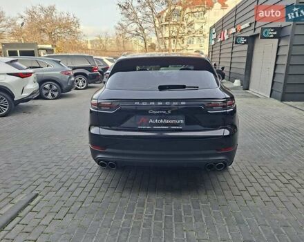 Черный Порше Каен, объемом двигателя 2.89 л и пробегом 114 тыс. км за 55555 $, фото 4 на Automoto.ua