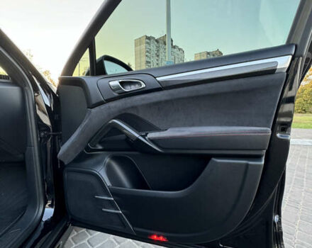 Черный Порше Каен, объемом двигателя 3.6 л и пробегом 142 тыс. км за 40500 $, фото 22 на Automoto.ua