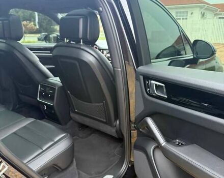 Чорний Порше Cayenne, об'ємом двигуна 3 л та пробігом 133 тис. км за 58000 $, фото 20 на Automoto.ua