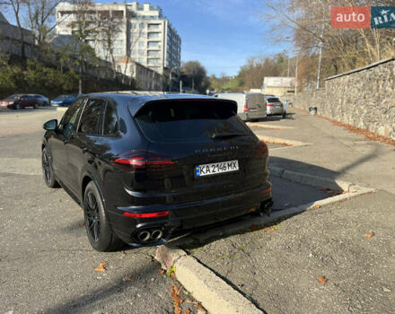 Черный Порше Каен, объемом двигателя 3.6 л и пробегом 88 тыс. км за 40000 $, фото 2 на Automoto.ua
