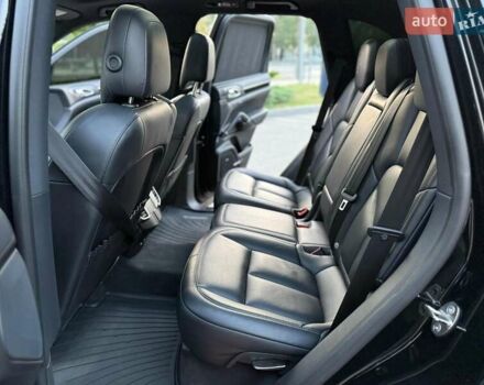 Черный Порше Каен, объемом двигателя 3.6 л и пробегом 99 тыс. км за 34000 $, фото 30 на Automoto.ua