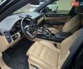 Черный Порше Каен, объемом двигателя 3 л и пробегом 170 тыс. км за 50000 $, фото 5 на Automoto.ua