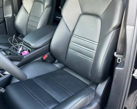 Порше Каен 2017 в Киеве на Automoto.ua Черный Порше Каен, объемом двигателя 2.9 л и пробегом 110 тыс. км за 68500 $, фото 26 на Automoto.ua