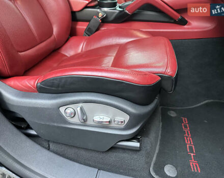 Черный Порше Каен, объемом двигателя 3 л и пробегом 180 тыс. км за 34800 $, фото 15 на Automoto.ua