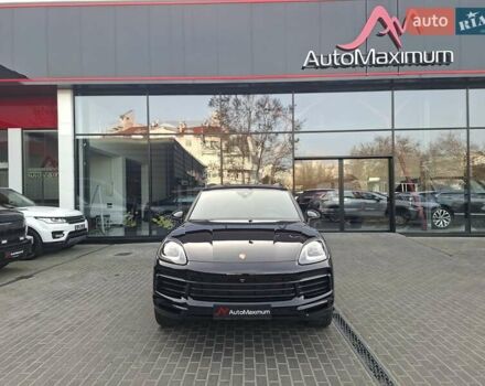 Черный Порше Каен, объемом двигателя 2.89 л и пробегом 114 тыс. км за 55555 $, фото 1 на Automoto.ua