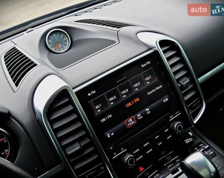 Чорний Порше Cayenne, об'ємом двигуна 3.6 л та пробігом 111 тис. км за 29900 $, фото 14 на Automoto.ua