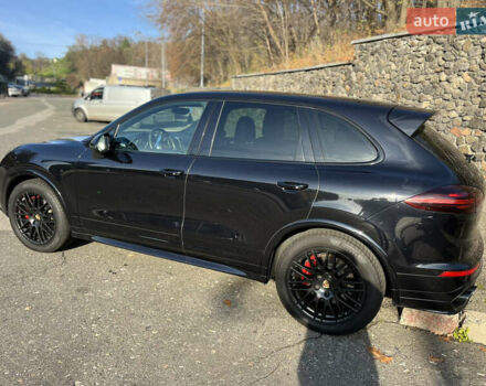 Черный Порше Каен, объемом двигателя 3.6 л и пробегом 88 тыс. км за 40000 $, фото 3 на Automoto.ua