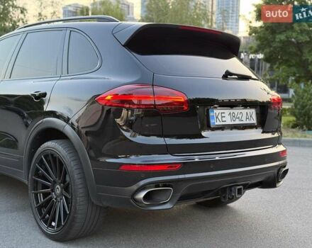 Черный Порше Каен, объемом двигателя 3.6 л и пробегом 99 тыс. км за 34000 $, фото 11 на Automoto.ua