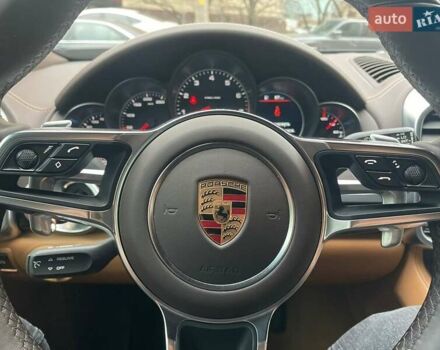 Чорний Порше Cayenne, об'ємом двигуна 3.6 л та пробігом 58 тис. км за 50000 $, фото 21 на Automoto.ua