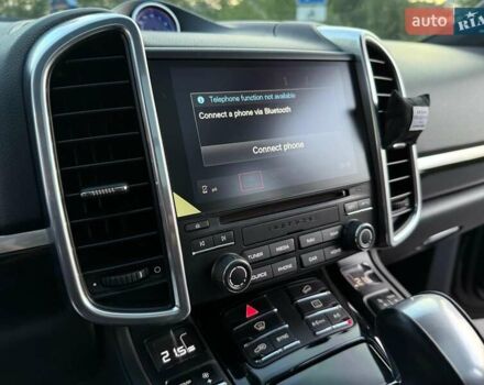 Черный Порше Каен, объемом двигателя 3.6 л и пробегом 99 тыс. км за 34000 $, фото 29 на Automoto.ua