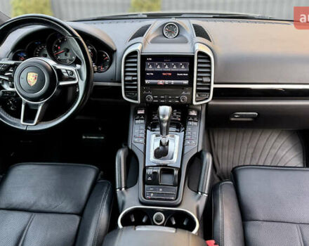 Черный Порше Каен, объемом двигателя 3.6 л и пробегом 113 тыс. км за 29500 $, фото 15 на Automoto.ua